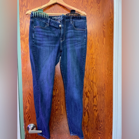 American Eagle High Rise Jeans Jegging in size 14. - Picture 3 of 5